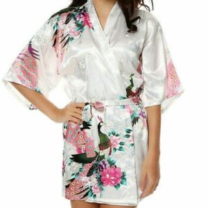 👘 Kimono Robe NWOT